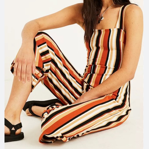 Urban Outfitters Delaney Jumpsuit size XS - Picture 4 of 13